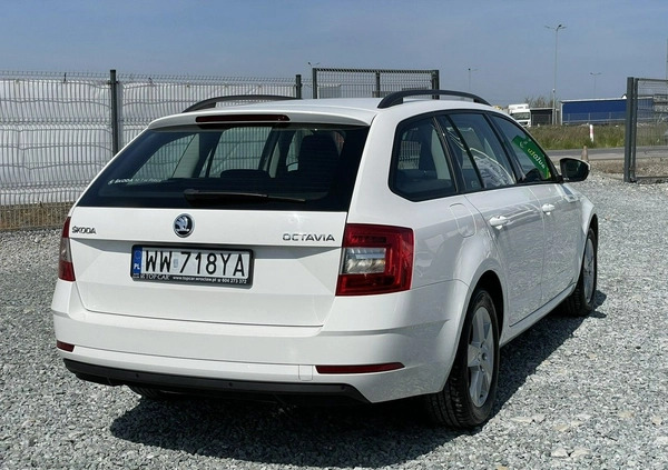 Skoda Octavia cena 46900 przebieg: 152000, rok produkcji 2017 z Wojkowice małe 172